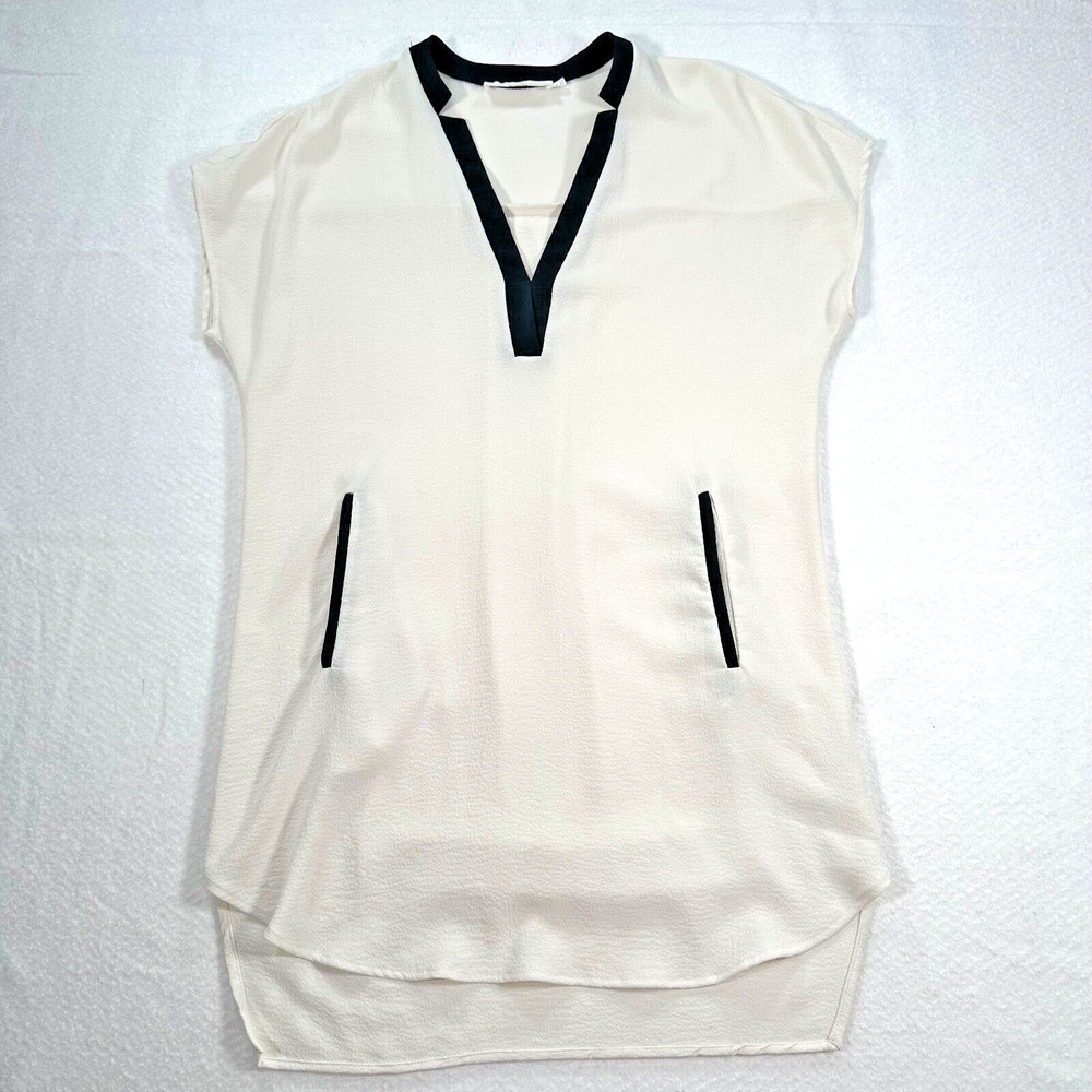 ASTR The Label Mini Dress Women's Small Black White V-Neck Dolman Sleeve Shift